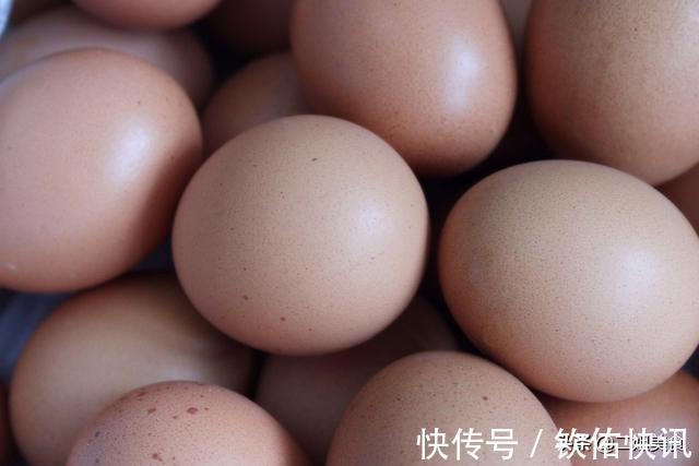 鲜嫩|煮鸡蛋，不能水开就下锅煮，牢记4点，蛋壳一碰就掉，营养鲜嫩