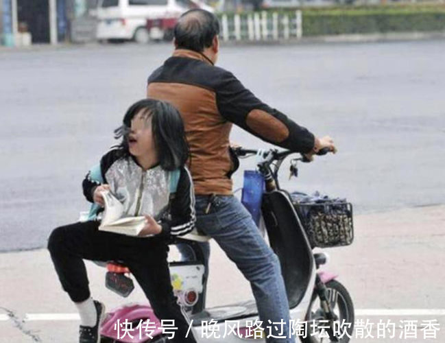 引人深思|先“禁摩”后“禁电”,宝妈质问:让我咋接娃?专家的话引人深思