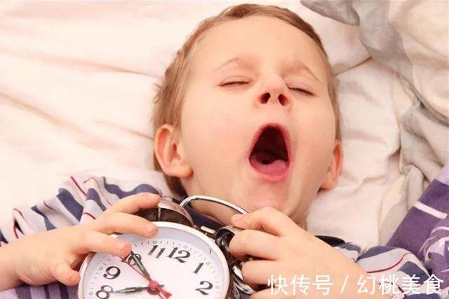 孩子|孩子磨蹭散漫,家里鸡飞狗跳父母这样做,教孩子做时间的主人