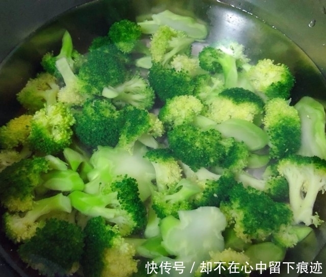 干锅千叶豆腐,香辣可口,堪称米饭杀手