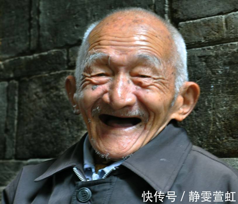 健康|100岁长寿老人的健康秘诀,从不碰一件事,长寿并不难