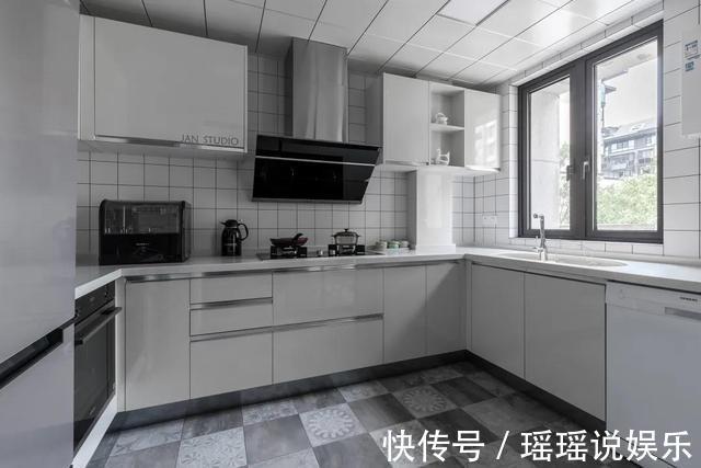 背景墙|她家135平,坚持给全屋做“减法”,完工反而太高级!忍不住晒晒