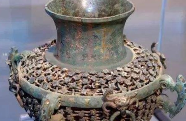 文物|这件文物是燕国文物,自吴国出土,底部铭文字数较多!