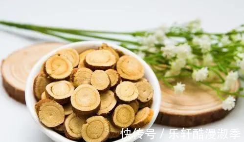 甘草|常喝菊花茶加一物,清肝明目,润肠通便