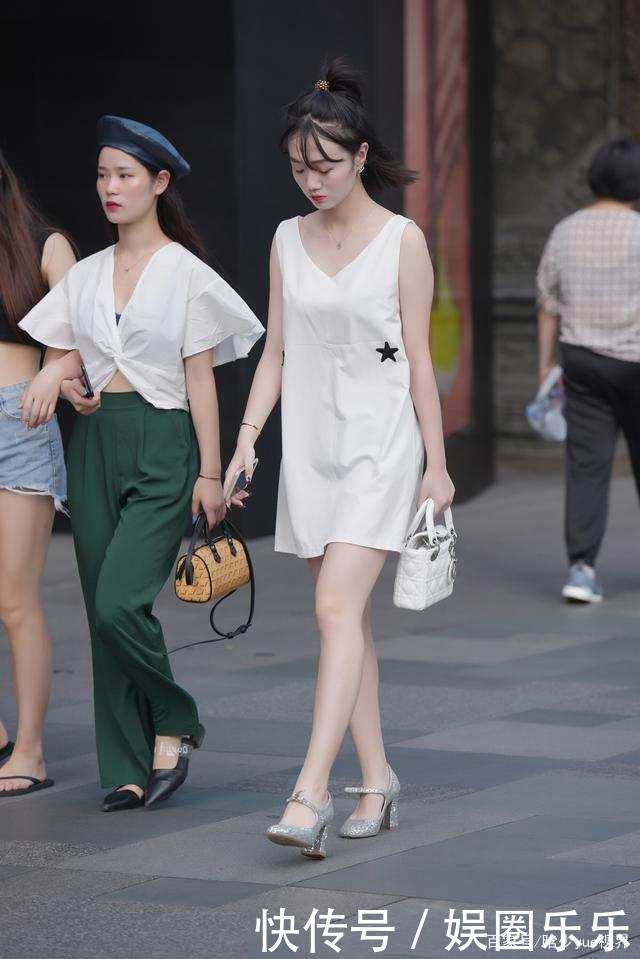 白色|小姐姐穿白色裙子时尚气质清新感十足 即温柔又可爱 休闲感也很强