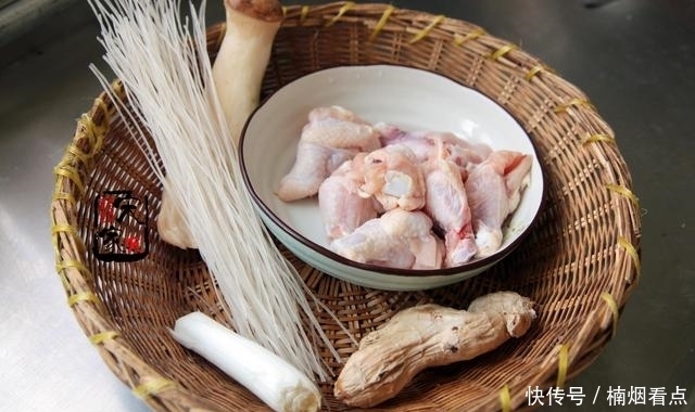 春天最该吃的1道菜,炖一炖就熟,好吃不上火,又鲜又解馋!