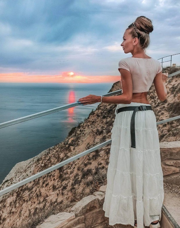 长发公主|现实版长发公主：17年没剪过头发，头发长达1.72米