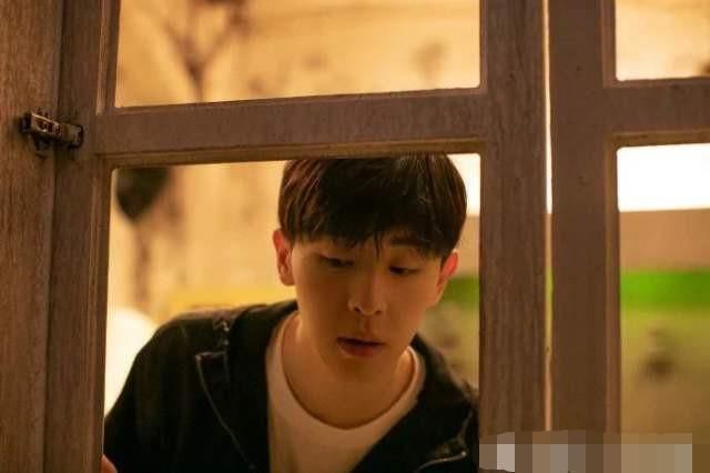 大张伟|明明都知道《密逃》是假的,为什么还是很害怕,大张伟道出真相