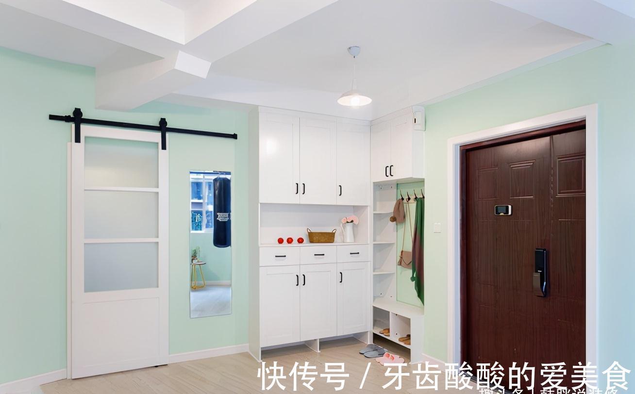 餐边柜|120㎡极简新房,清亮的薄荷绿墙面,吧台和餐边柜是最大亮点