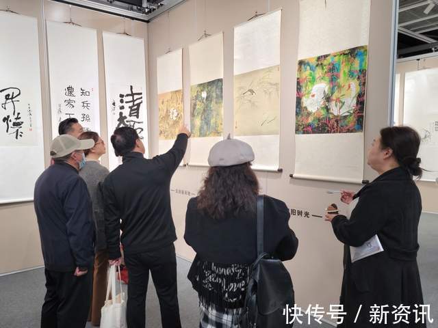 交通&淮安举办“墨染淮印 筑梦交通”书画作品展