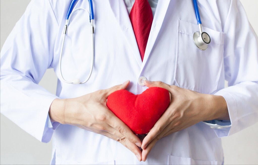 三七|冠心病心绞痛,根在血脉不通,2个成药理气活血化瘀,保护心血管