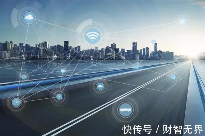 财智观点|踏入万亿级蓝海市场,智能网联汽车玩家如何“吸金”?| 轻舟智航