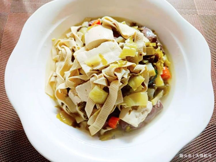 入冬后就馋这道菜，补充蛋白质，一份只要几块钱，太划算了