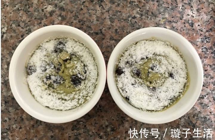 抹茶粉|不用烤箱,一口蒸锅就能搞定的蒸蛋糕,比外面买回来的好吃