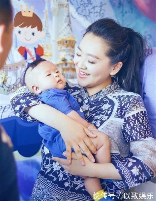 高龄产妇|“月亮姐姐”39岁怀孕,为保胎前3月都不下床,娃的名字很有含义