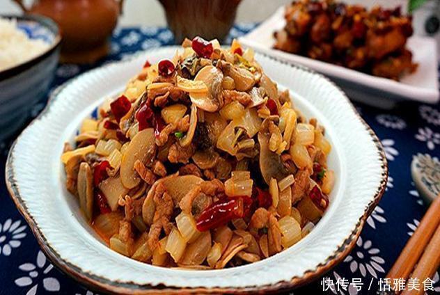 简单家常菜:咸菜炒肉丝,芒果鳕鱼,粉蒸排骨,青椒拆骨肉