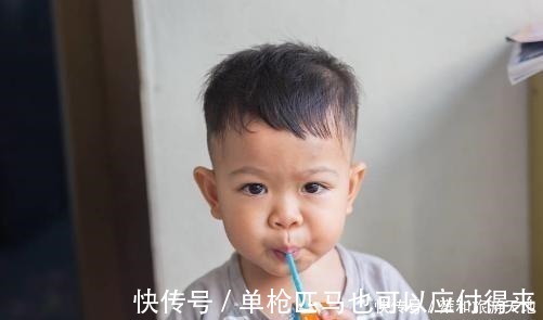 父母|中国式“糊弄”早餐悄然兴起,既没营养还伤身,父母别再坑孩子了