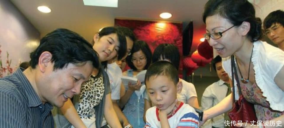 不去想|汪国真很感人的一首诗,写得很是真诚,犹如一盏灯照亮了远方的路