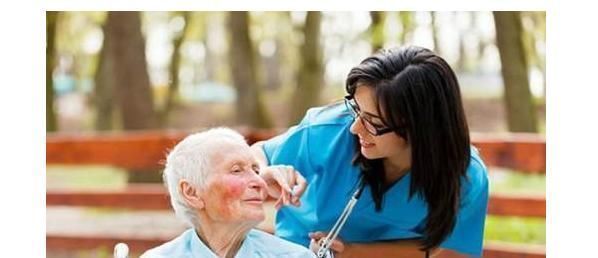 子女|人老了不想得老年痴呆,建议你尽早改掉3个习惯,少给子女增负担