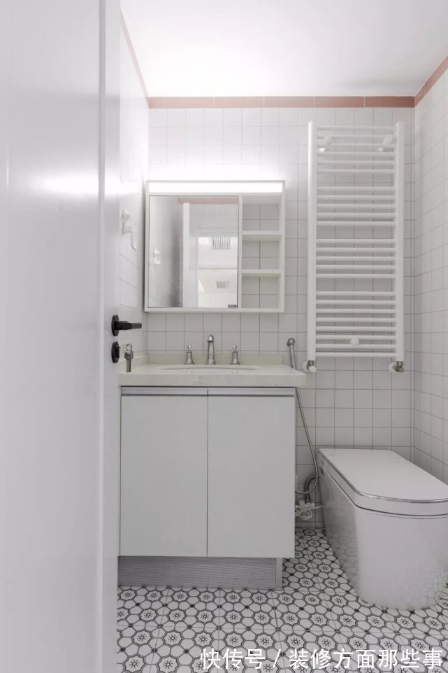 二居室|89平现代风二居室,整个空间充满时尚清新气质