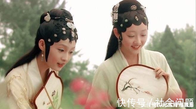 薛宝钗|贾探春为何公然要将薛宝钗撵出大观园?其实不只是她一个想撵