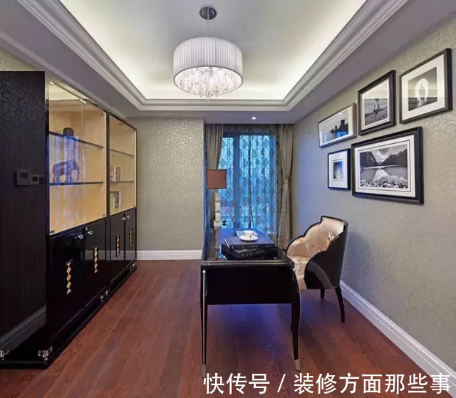 三居室|160平欧式三居室,夜幕下一盏鹿角壁灯让人觉得温馨