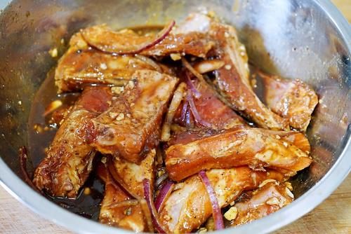  鲜嫩|猪肉价格一下降，我和家人就爱这样吃烤猪排，鲜嫩多汁香而不腻