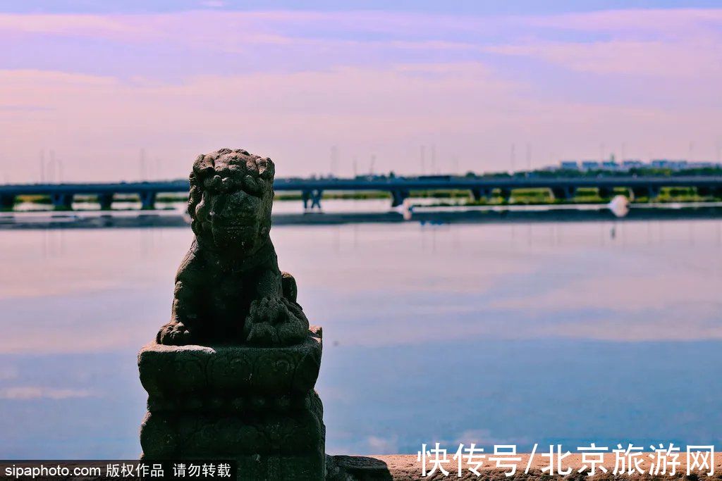 新首钢|绝美！站在桥上看风景，北京的秋天美得似油画~