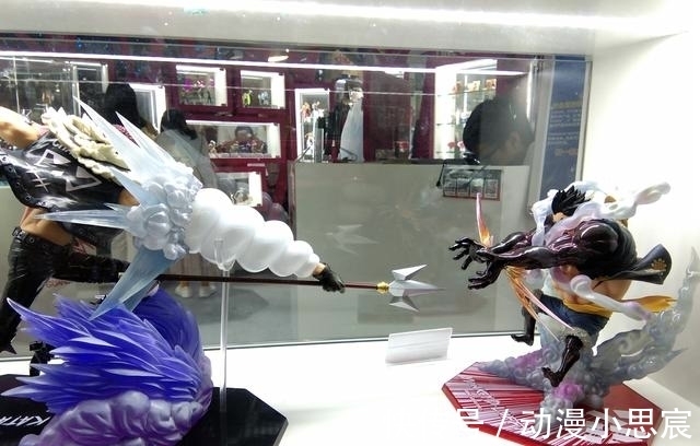 海賊王|動漫：當你看到喜歡的手辦，第一想法不是買下來，而是回憶往事