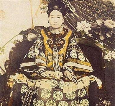 姓氏|如果你是这13个姓氏之一,有可能和乾隆就是同一个祖先!