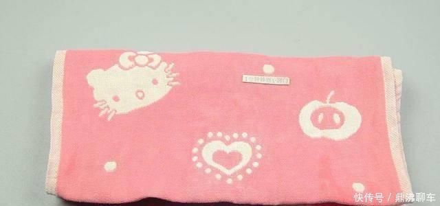 毛巾脏了,别拿肥皂洗,教你一招洗完都能洁白如新,省力又省心