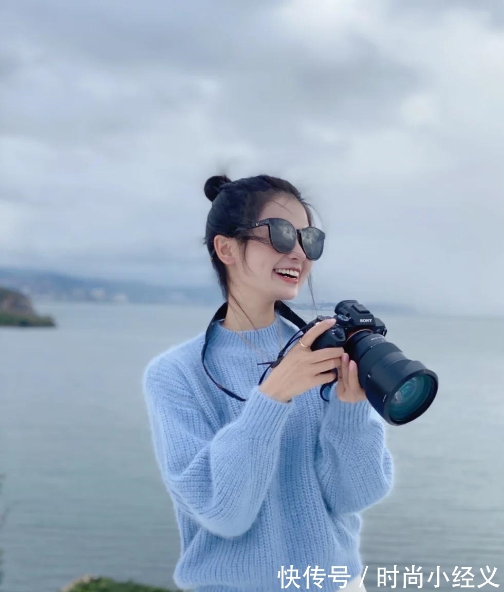 鞋包|小碎花上衣搭配瑜伽裤，简约俏皮，这样的鞋包更有少女心