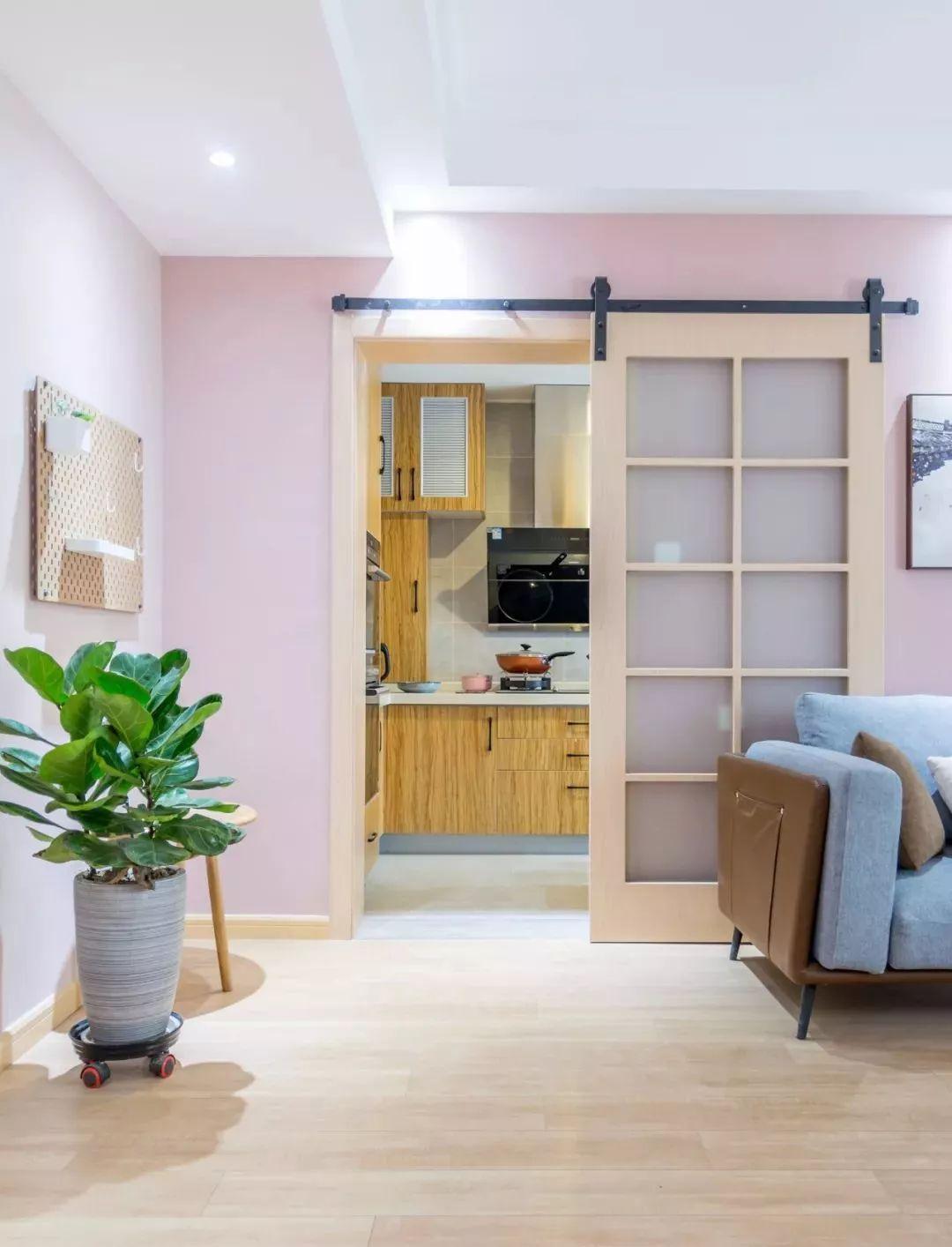 隔断|厨房和客厅这么做隔断,一点都不占用面积,邻居看了都说要照着装