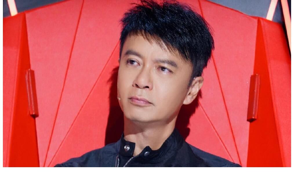 助教|汪峰的問題問出了觀眾的心聲，黃霄雲的“搖頭回應”令人尷尬