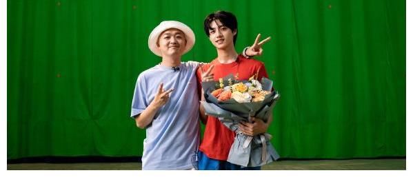 朱志鑫參加《導演請指教》，TF家族三代團開始發(fā)力，但困難重重