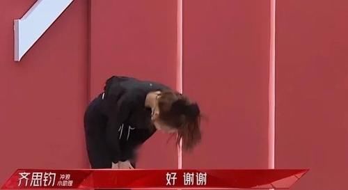 浪姐2总决赛小考，王鸥突然忘动作，她的表现却颇具大将风范！