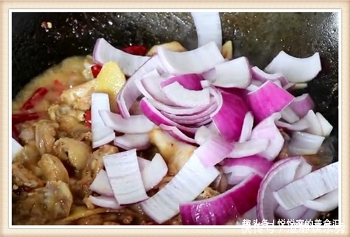  鸡肉|鸡肉最鲜美的家常做法，不加蛋不加水，比烤鸡健康，比白切鸡好吃