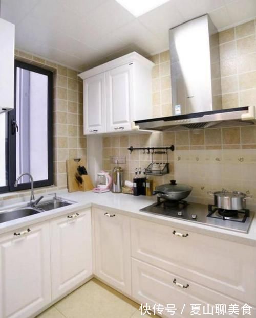 鞋凳|晒晒我家122平的新房,全屋颜色搭配太漂亮,装修只花了18万