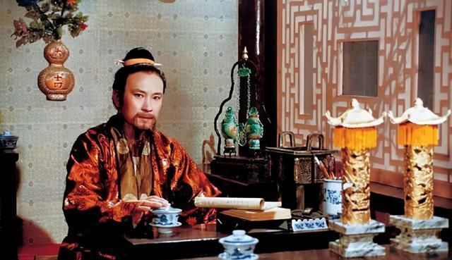 红楼梦|贾政才是红楼梦里面最不“正经”的人,他私底下的行为说明了一切