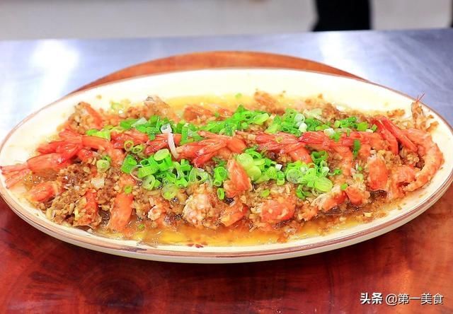 蒜蓉开边虾|蒜蓉开边虾，掌握好料汁比例，蒜香浓郁不辣口，比饭店的还好吃