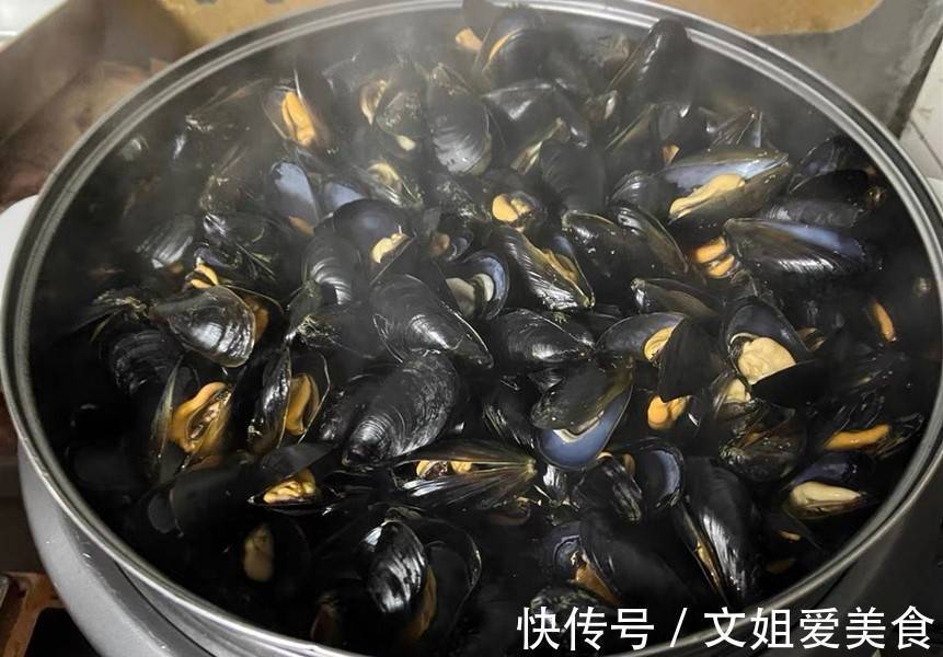 闺蜜|春天海虹刚上市,经济实惠,只要2元一斤,还营养满满