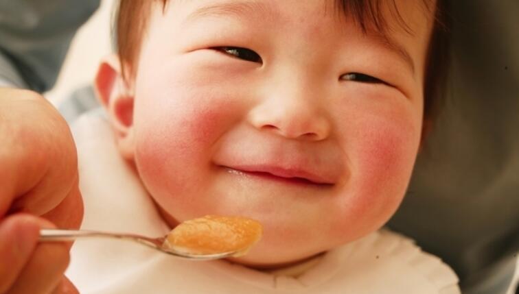 早产儿|宝宝不爱吃辅食的3个秘密,你知道几个?新手爸妈可收藏