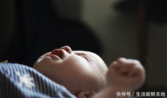 困难型|宝宝鼻梁上有“青筋”,体质差脾气也大别因误会忽略真正的诱因!