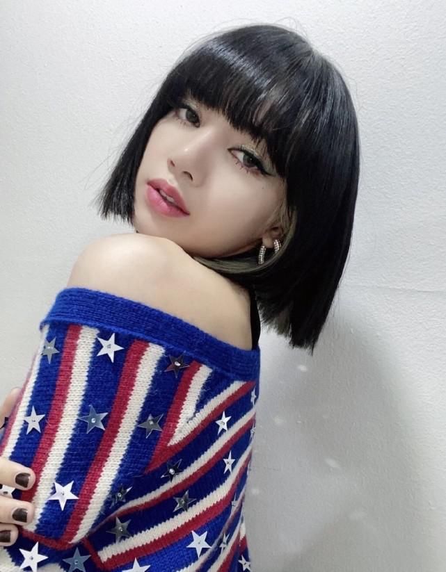 锁骨发out了！2021短发流行这么剪，烫不烫都超好看