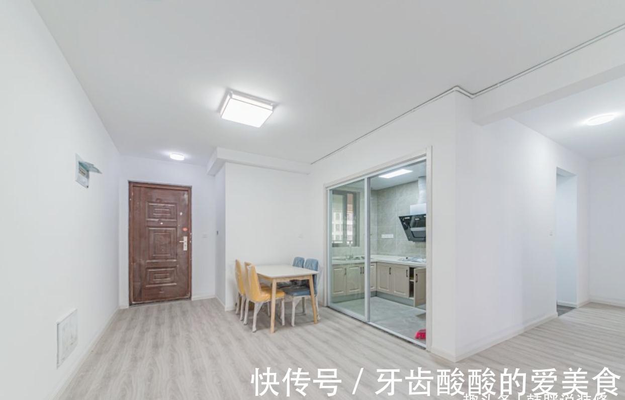硬装|这才是真正的穷装,102㎡硬装带家具共5万,可以用家徒四壁来形容