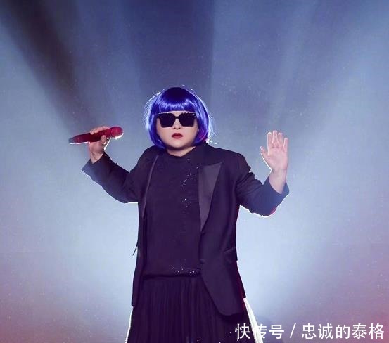 《王牌》收官，贾玲和全场都打招呼，偏不理他，他人缘是有多差