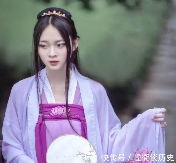 《魔道祖师》:江厌离同人汉服,柔婉淑美,这个人用鼻孔瞪我!