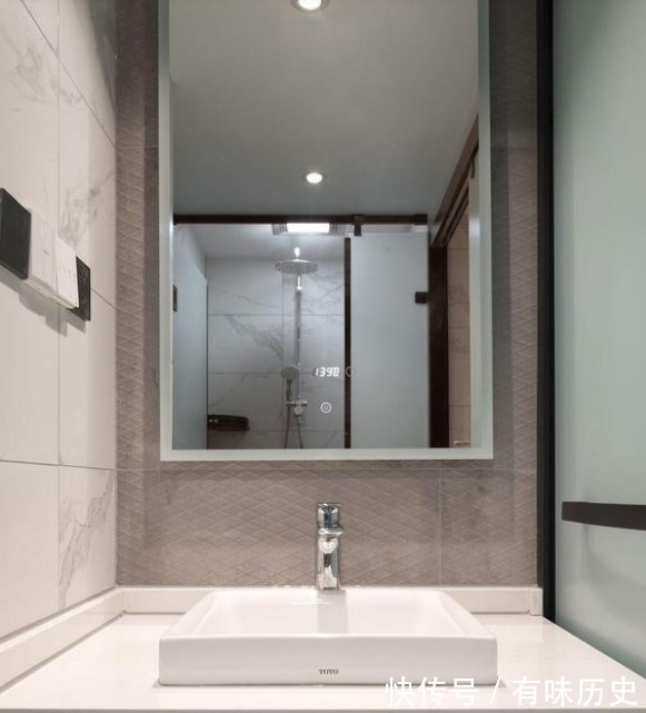 全屋|她家92平米,客厅不买沙发卧室不买床,全屋挑不出一点毛病,漂亮