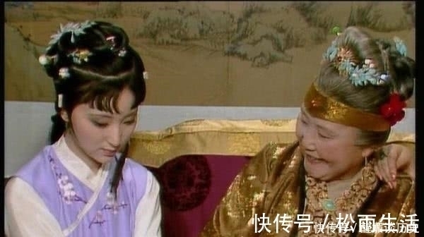 薛宝钗!贾母和薛姨妈对骂,火药味十足,王夫人忙灭火,薛宝钗冷眼旁观