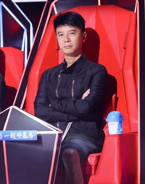 汪峰|《2021中国好声音》残酷车轮战大戏再开虐，王靖雯失控泪洒舞台